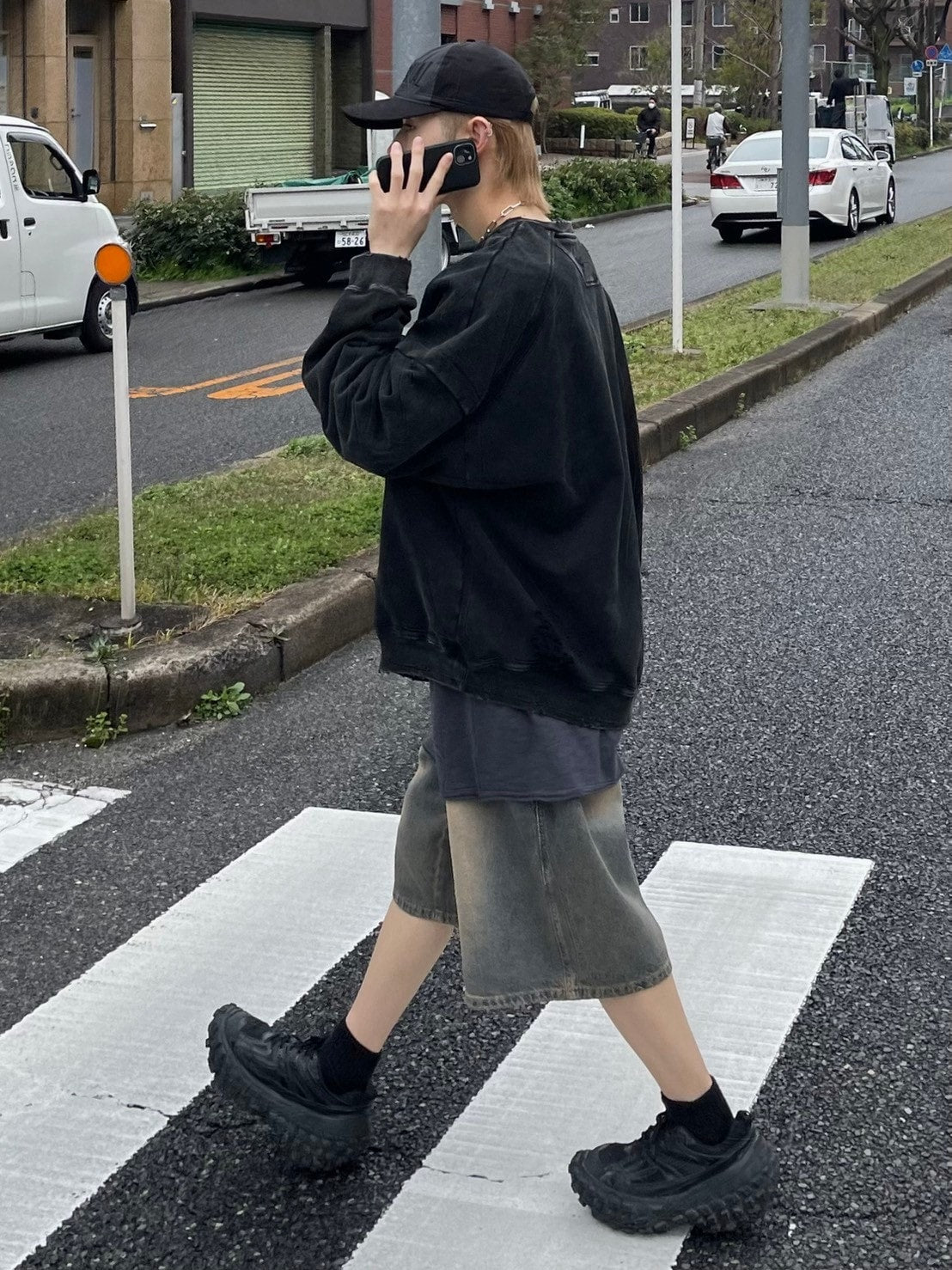 受注制【Chikashitsu +】vintage wash denim half pants