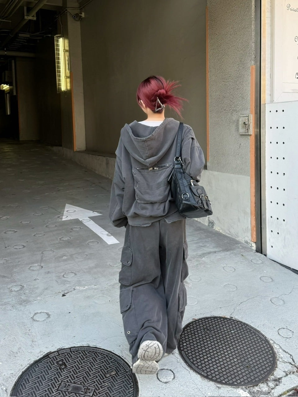 大阪店WEB限定【Chikashitsu +】leather pocket shoulder bag 2