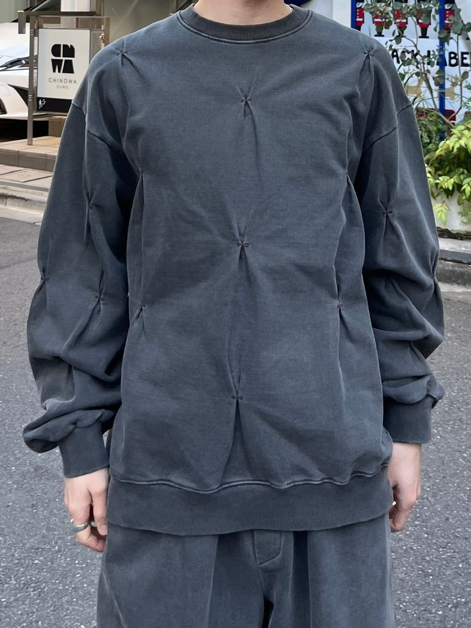 受注制【Chikashitsu +】stitch design sweat (3color)