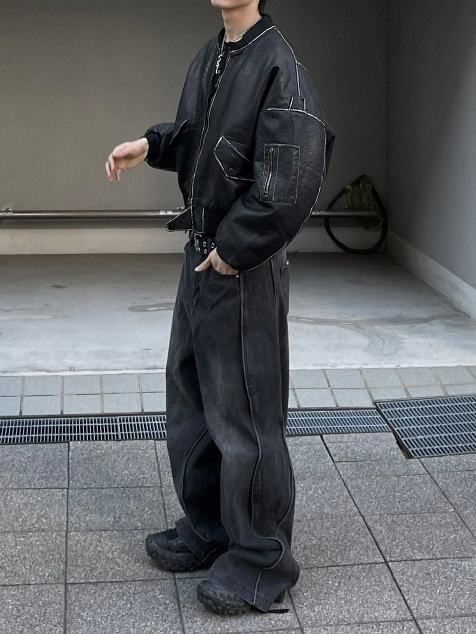 受注制【Chikashitsu +】wide curve denim pants