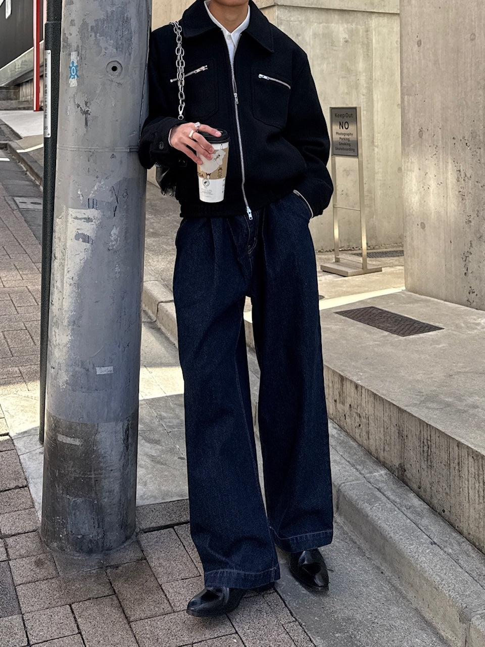 東京店WEB限定受注制【Chikashitsu +】Loose fit one tuck denim pants