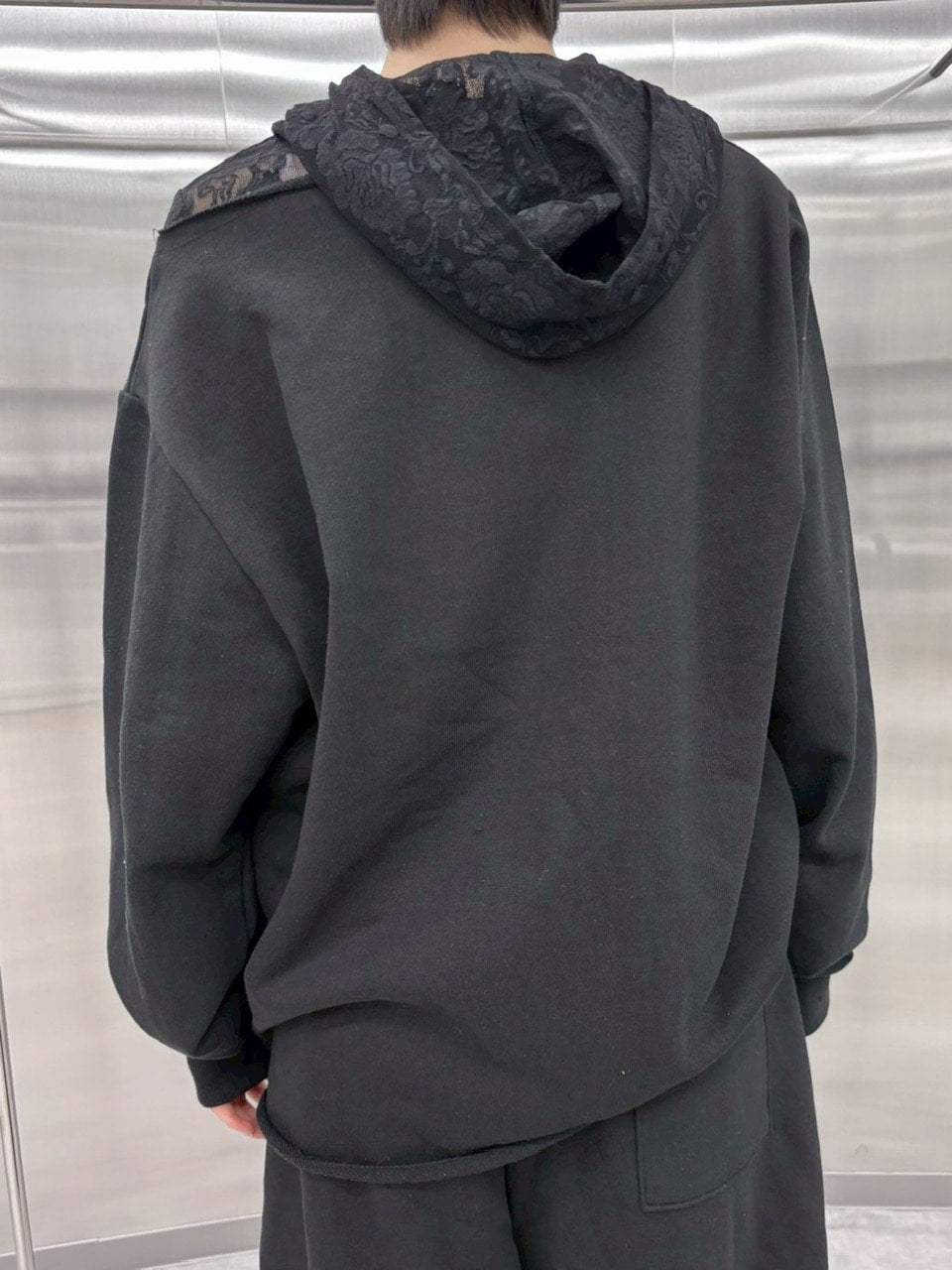 受注制【nmtc +】one shoulder beads sweat shirts (3color)