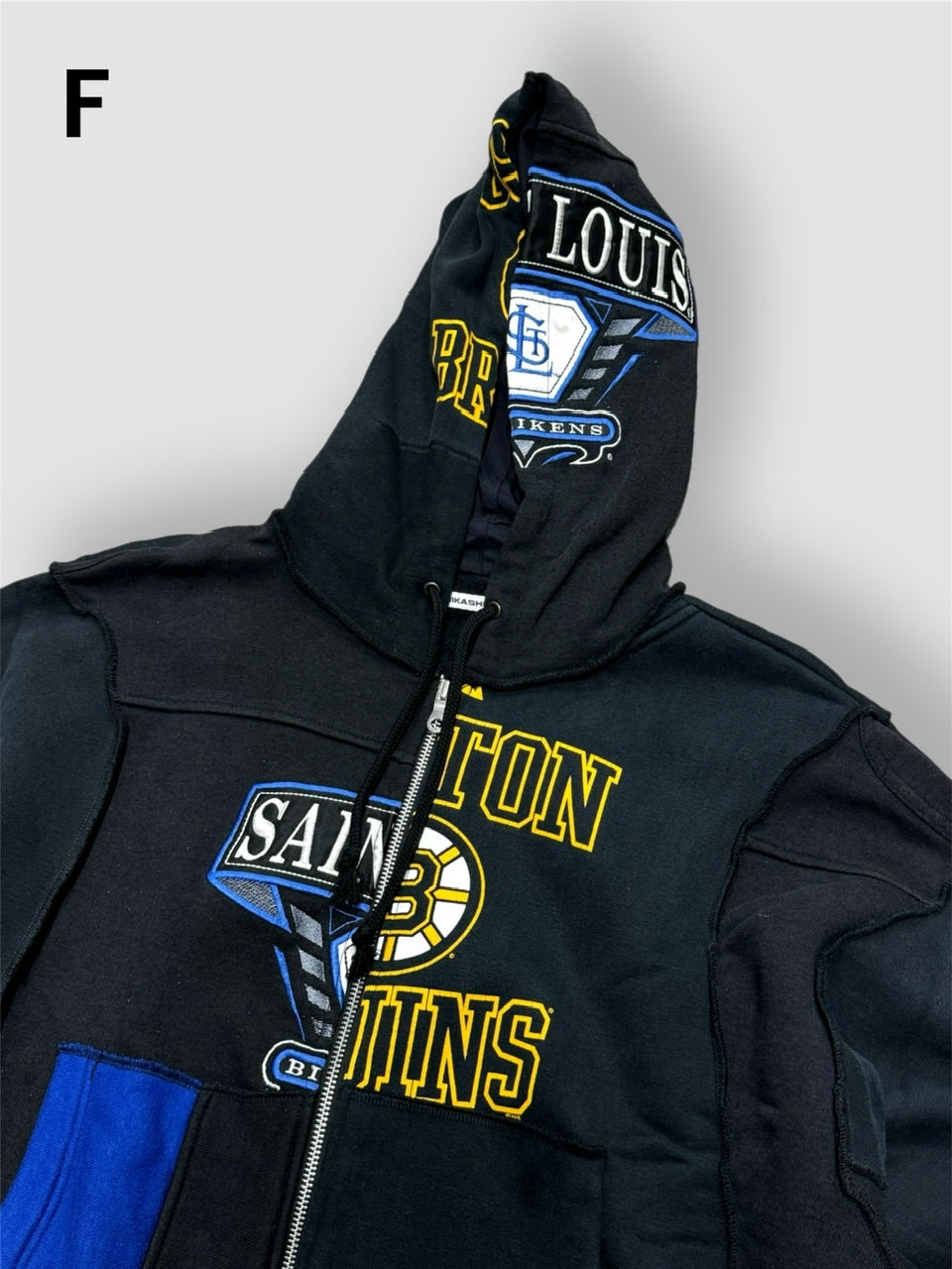 【Re +】double zip cutting switch hoodie (black)