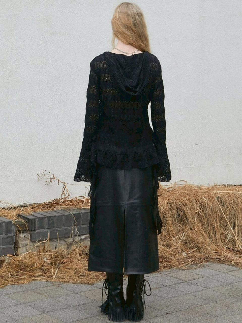 【NOT KNOWING】Lace V Neck Ruffle Hoodie