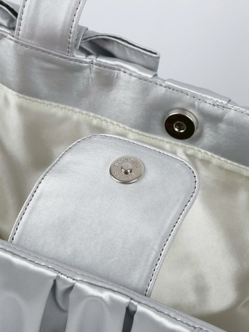 【ODDONEOUT】[ODDONEOUTXthesallyslaw] SHIRRING BAG / 【オッドワンアウト】シャーリングリボンハンドバッグ