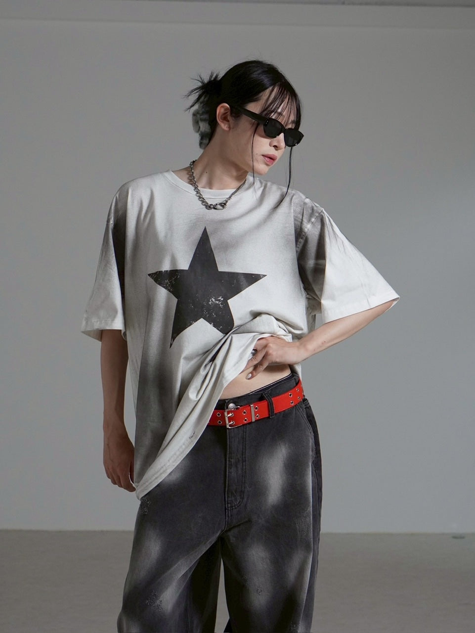 受注制【Chikashitsu +】pigment big star t-shirt (2color) / 【チカシツプラス】ピグメントビッグスタープリント半袖Tシャツ