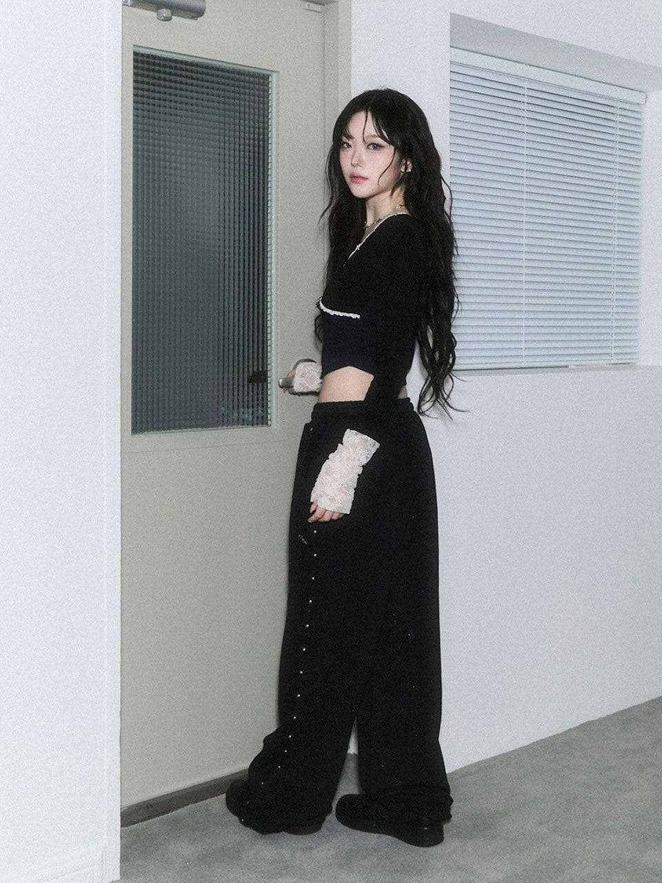 【CHERRYQUIRI】corset stud long sleeve