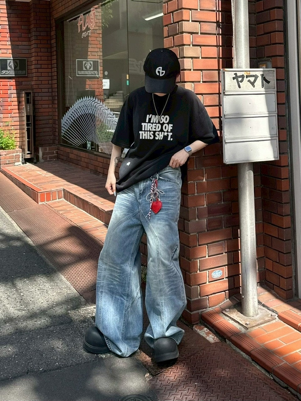 受注制【Chikashitsu +】dirty wash logo half sleeve t-shirt / 【チカシツプラス】ダーティウォッシュロゴ半袖Tシャツ (2color)