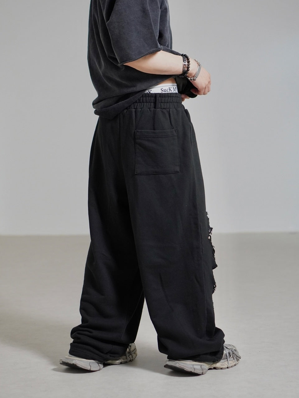 受注制【Chikashitsu +】full length crash sweat pants