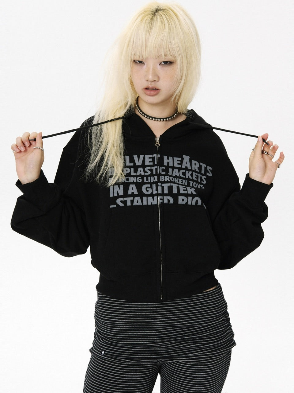 【runningHIGH】[RENEWAL] LETTERING CROP ZIP UP HOODIE / 【ランニングハイ】レタリングクロップジップアップパーカー