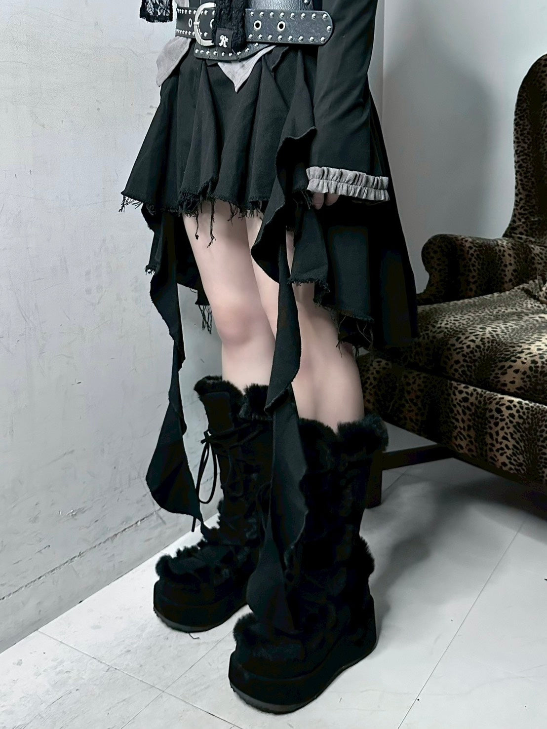 ブラウン、ブラック写真なし受注制【Never mind the XU】asymmetry skirt (3color)