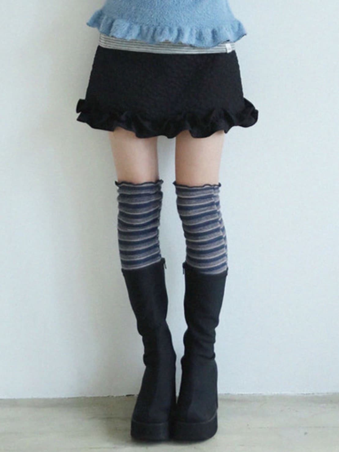 12/21 20:00 再販【Uglyshadow】KNEE HIGH SOCKS
