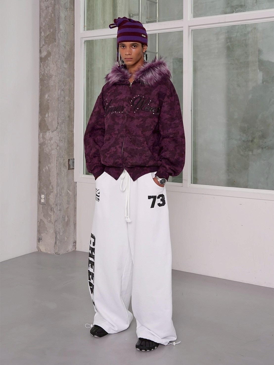 【ESC STUDIO】Lucky Cheeky sweat pants