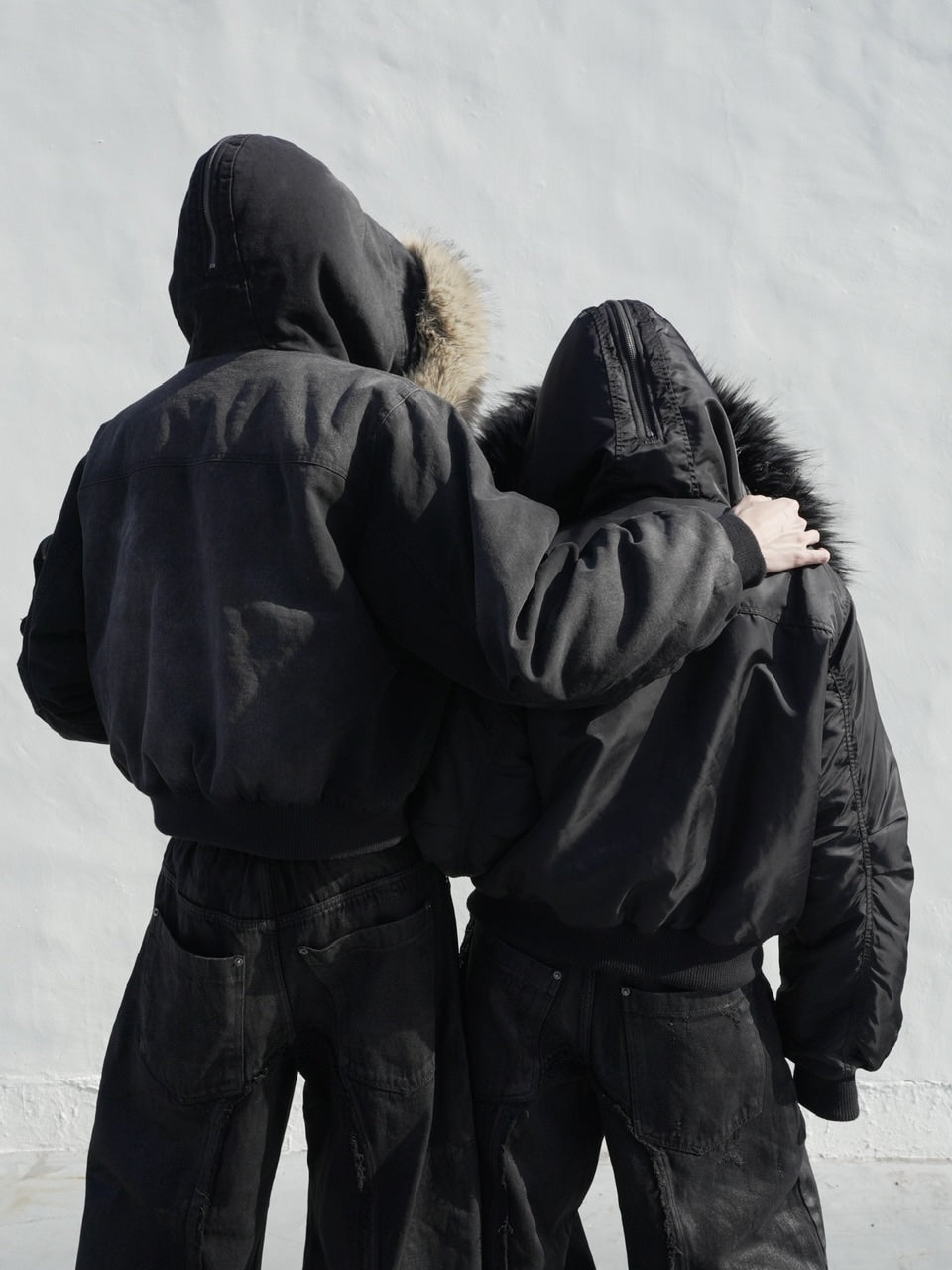 【CHIKASHITSU PLUS HIGH】N-2B cropped hood blouson (nylon)