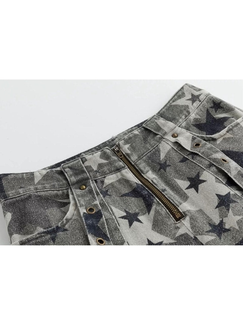 【Cest Nous】Star camouflage capri pants / 【セヌー】スターカモフラージュポケットハーフパンツ