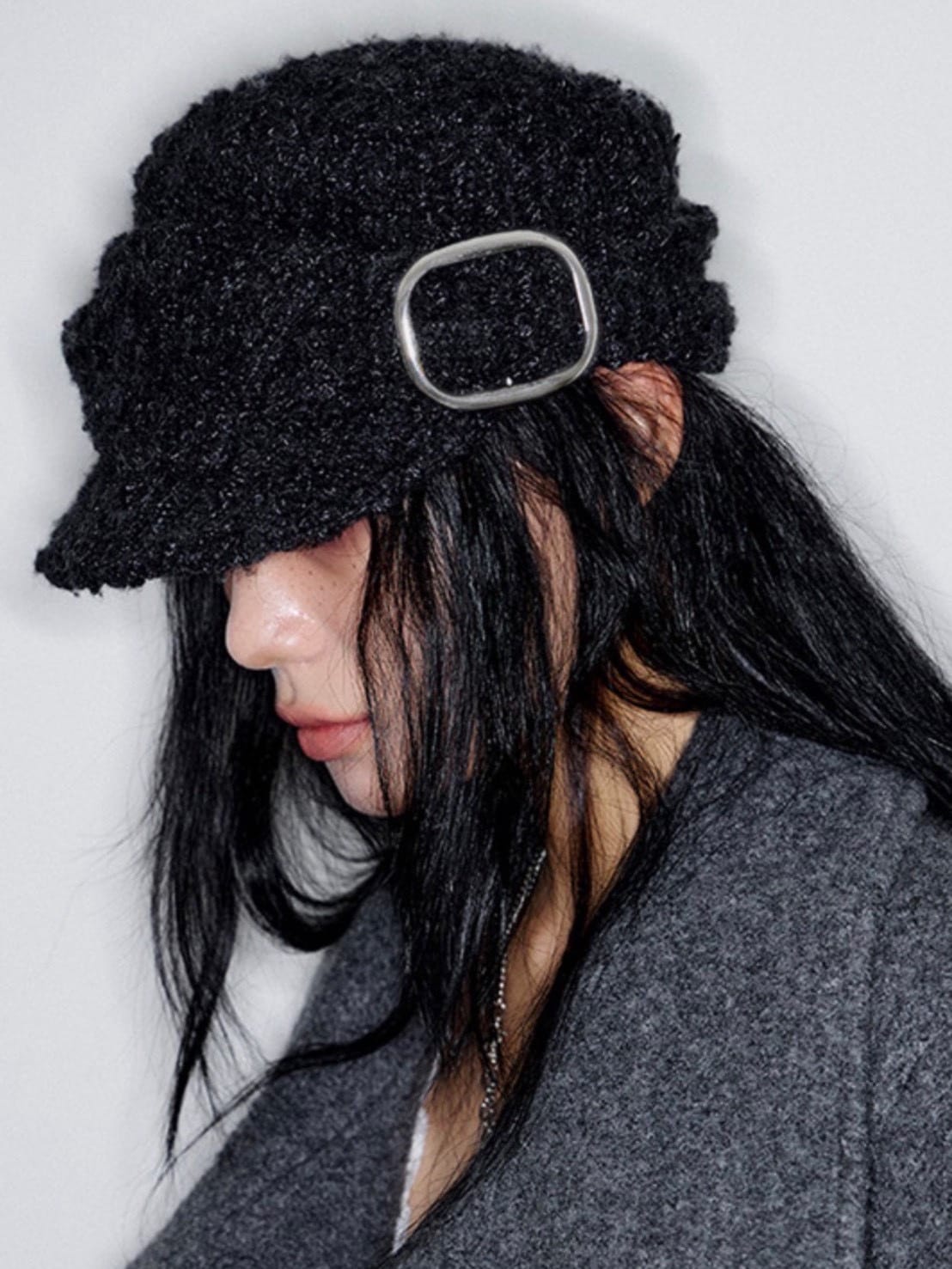 【NOT KNOWING】Buckle Bellboy Cap