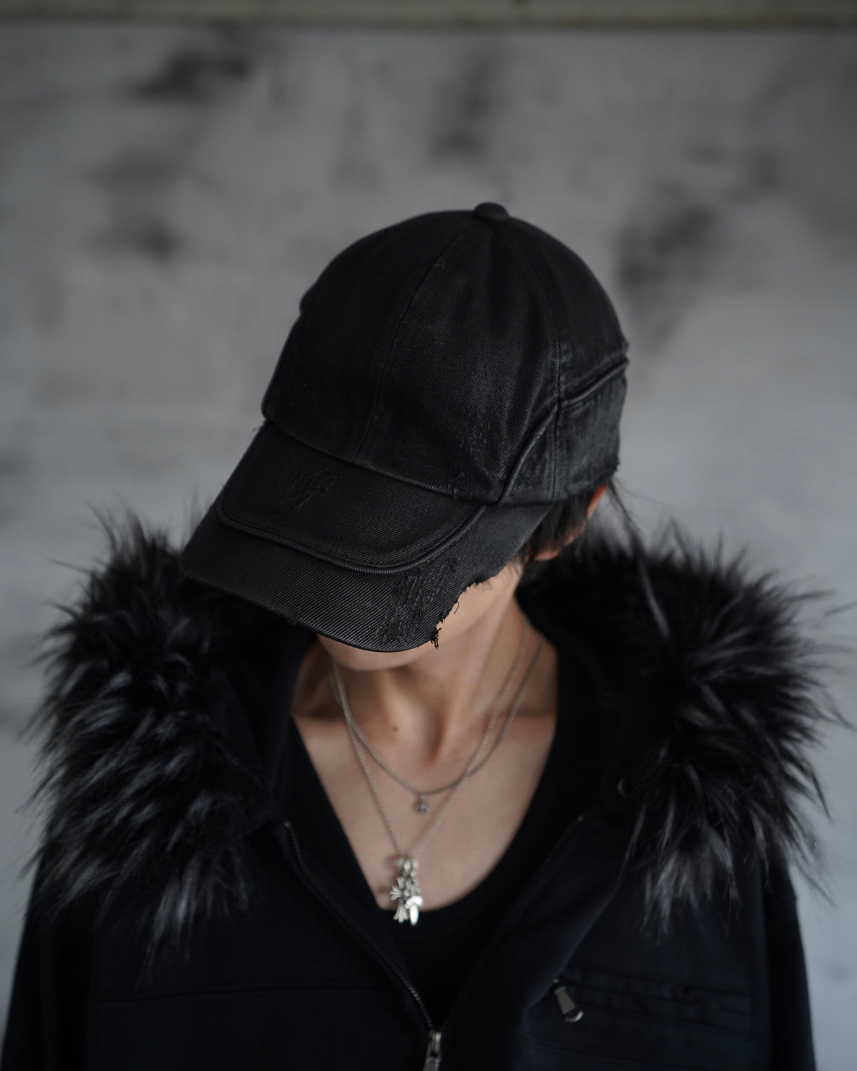 【CHIKASHITSU PLUS HIGH】Arch washed denim cap (coating)