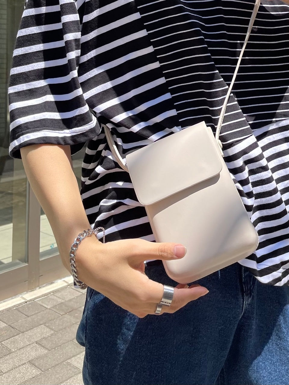 受注制【Chikashitsu +】leather pouch bag (3color)