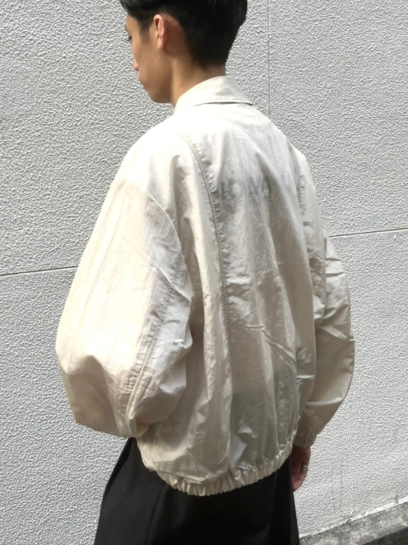 受注制【Chikashitsu +】shoulder slit design blouson (3color)
