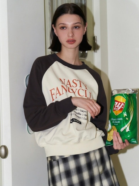 【FANCY CLUB】HELLO WORLD CROP SWEATSHIRT