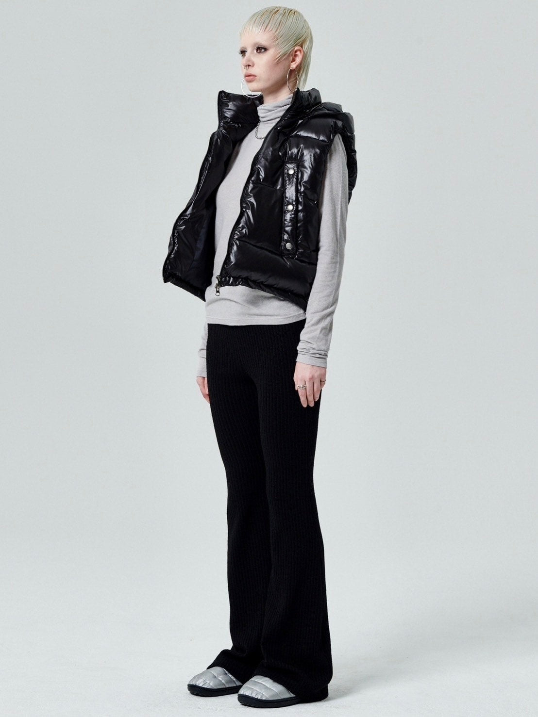 【runningHIGH】ANGORA GAUZE TURTLENECK TOP