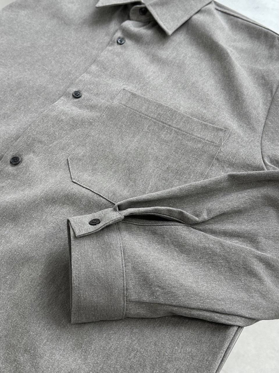 大阪店WEB限定受注制【Chikashitsu +】pigment draw code shirt (2color)