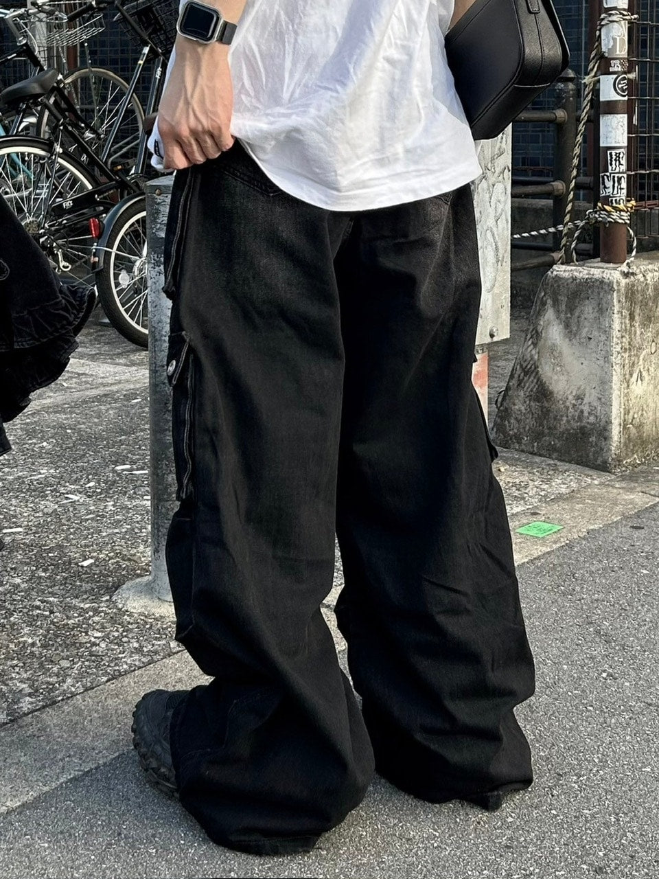 大阪店WEB限定受注制【Chikashitsu +】multi pocket cargo denim pants