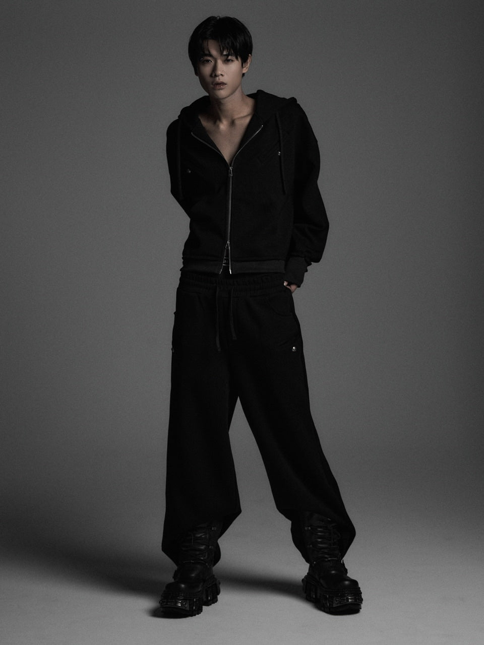 【Rosen Kreuz】the taste“V” WIDE OVERFIT SET UP PANTS