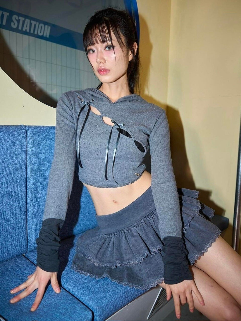 【CHERRYQUIRI】wave lace ribbon hoody / 【チェリーキュリー】ウェイブレースリボン長袖パーカー