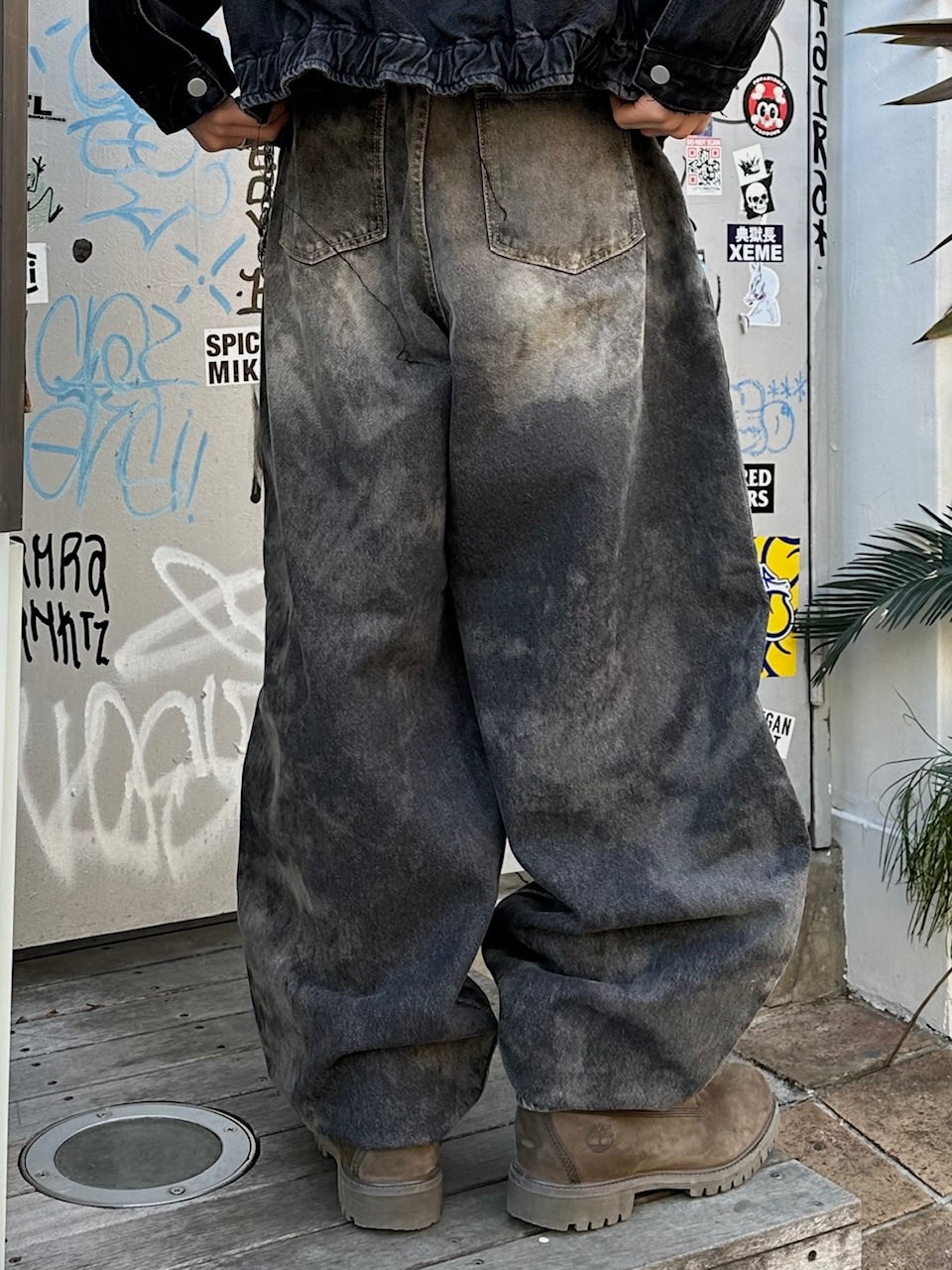 大阪店WEB限定受注制【Chikashitsu +】dirty wash balloon denim pants