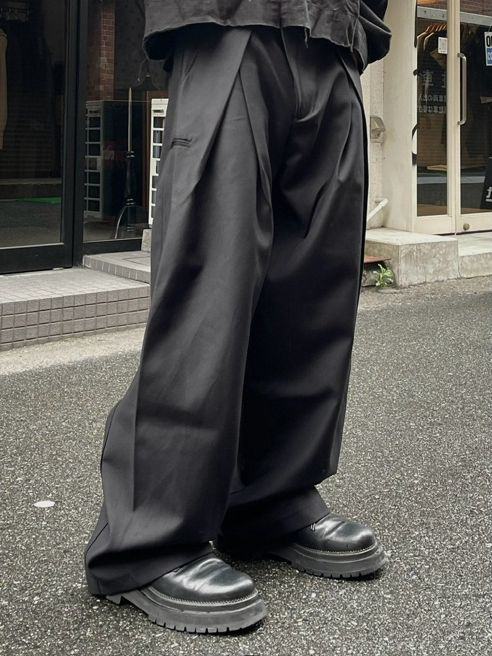 大阪店WEB限定受注制【Chikashitsu +】double tuck balloon slacks