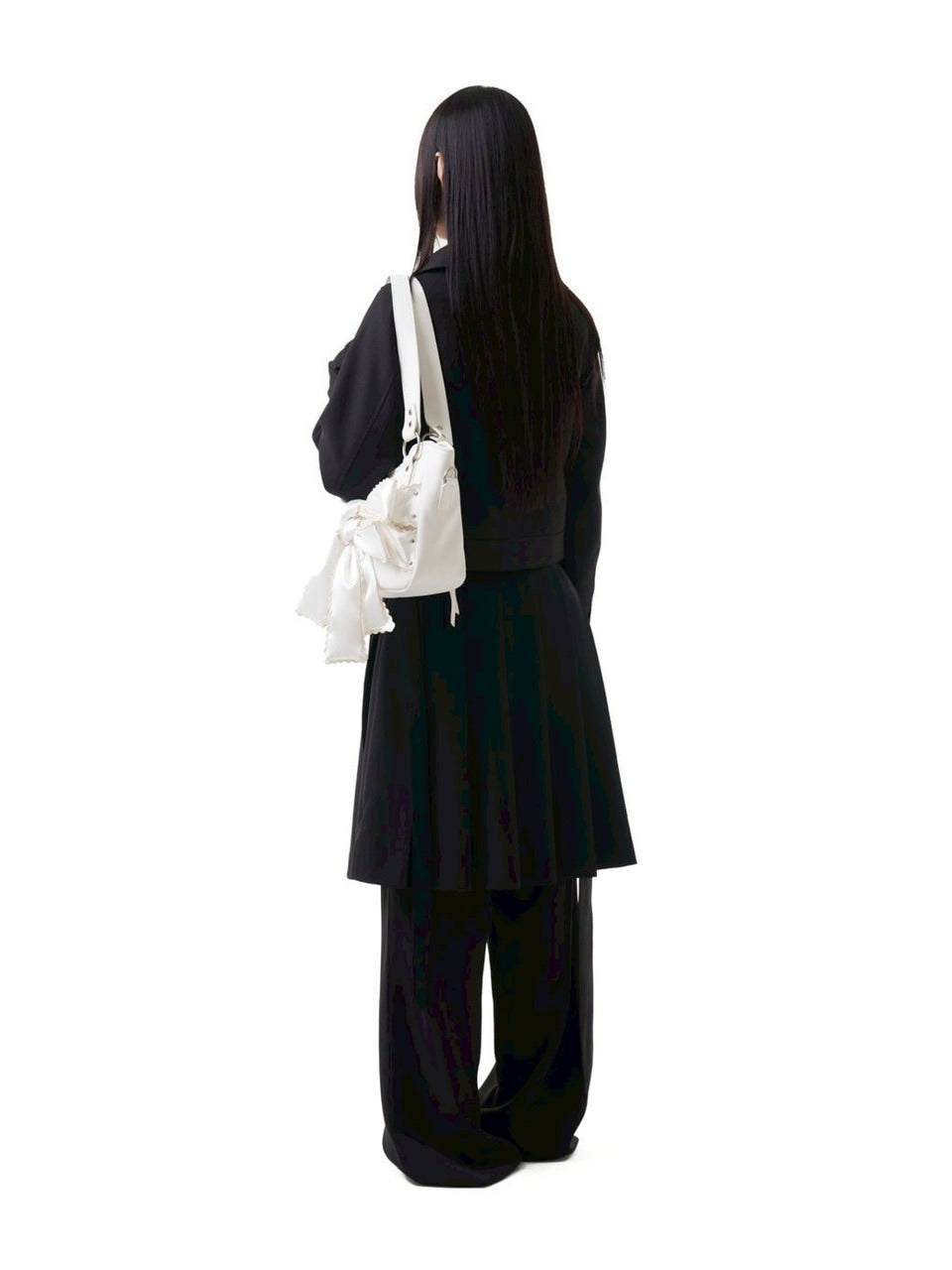 IUGAMAKARAS】Laced Ribbon Leather Shoulder Bag – PRESSING WEB SHOP