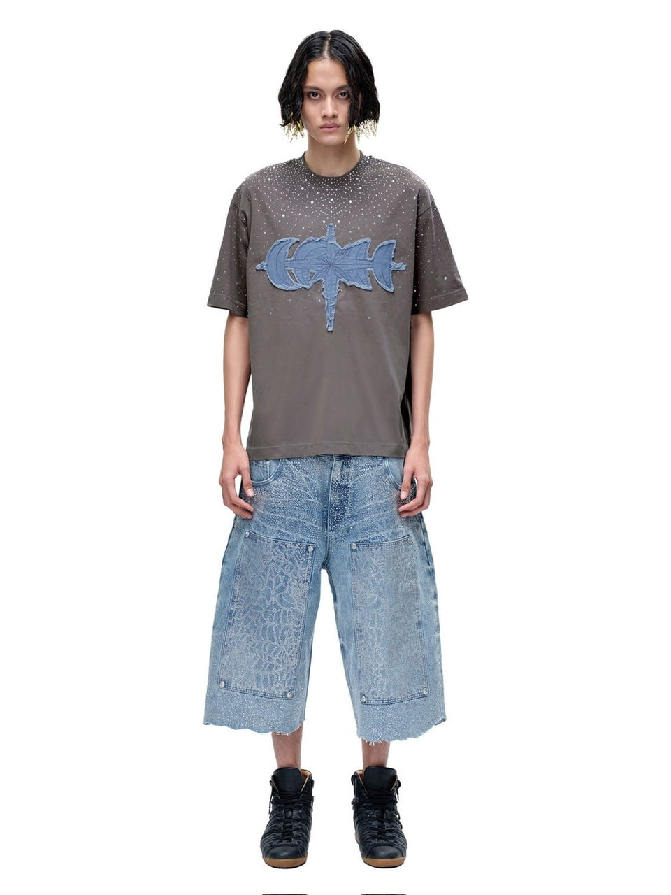 The Boy Has No Patience】LUMINOUS DAWN RHINESTONE TEE – PRESSING