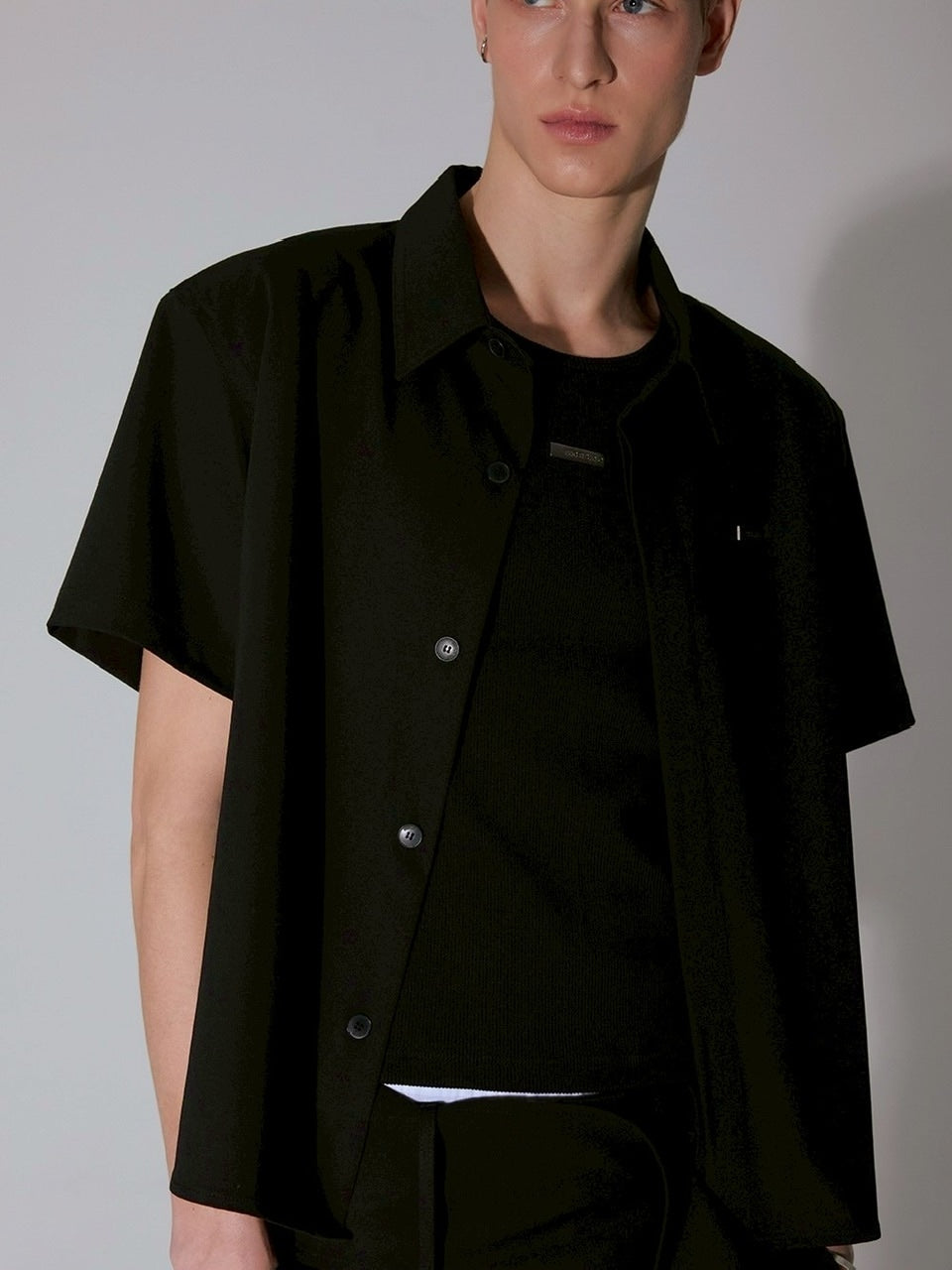 【ESC STUDIO】neat shoulder pad shirt/ 【イーエスシーステュディオ】ニートショルダーパット半袖シャツ