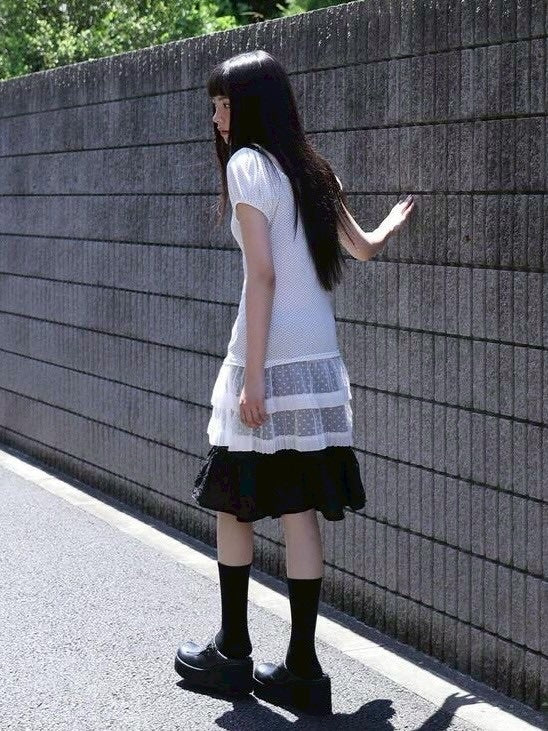 【Uglyshadow】DOTTED RUFFLE DRESS / 【アグリーシャドウ】ドットラッフルチュニック
