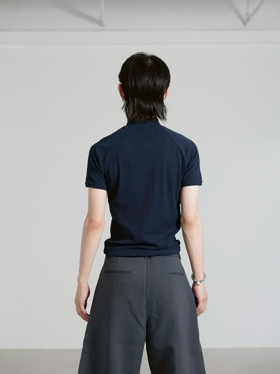 受注制【Chikashitsu +】mockneck zip half sleeve t-shirt – PRESSING