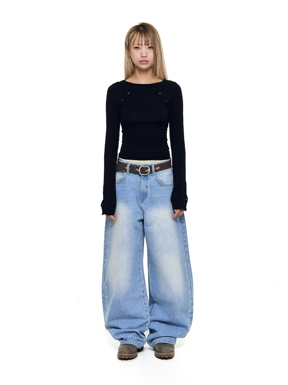 【AAKAM】Side Rhinestone Denim Pants