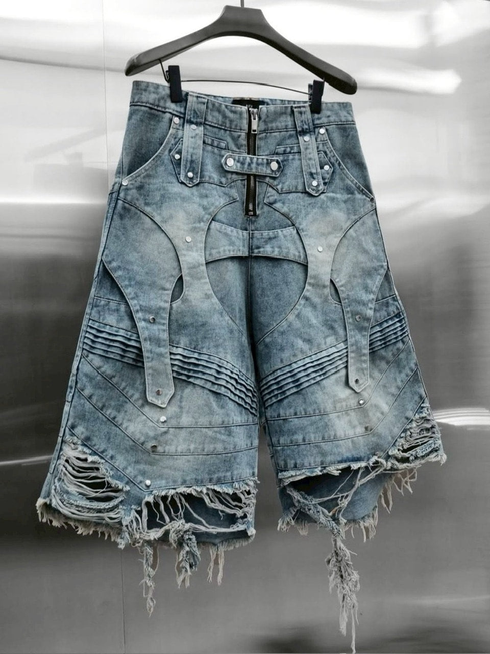 1/2 20:00再販【RICH】Knight Wide Waxed Short Pants/ 【リッチ】デザインデニムダメージハーフパンツ