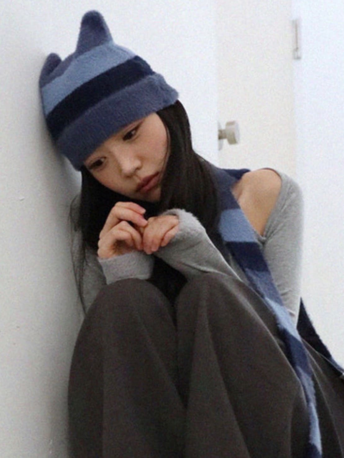 12/21 20:00 再販【Uglyshadow】STRIPED CAT BEANIE
