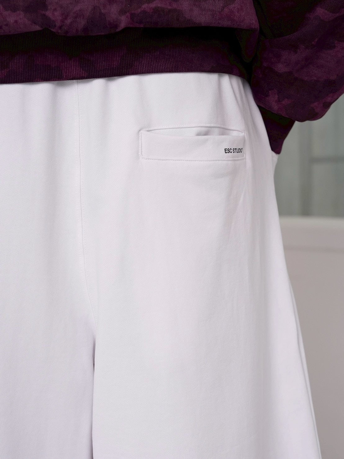 【ESC STUDIO】Lucky Cheeky sweat pants