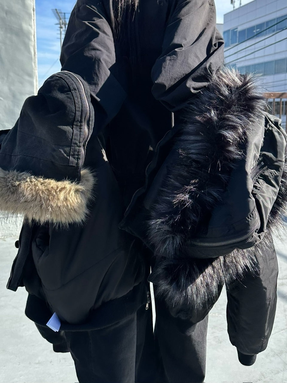 【CHIKASHITSU PLUS HIGH】N-2B cropped hood blouson (nylon)