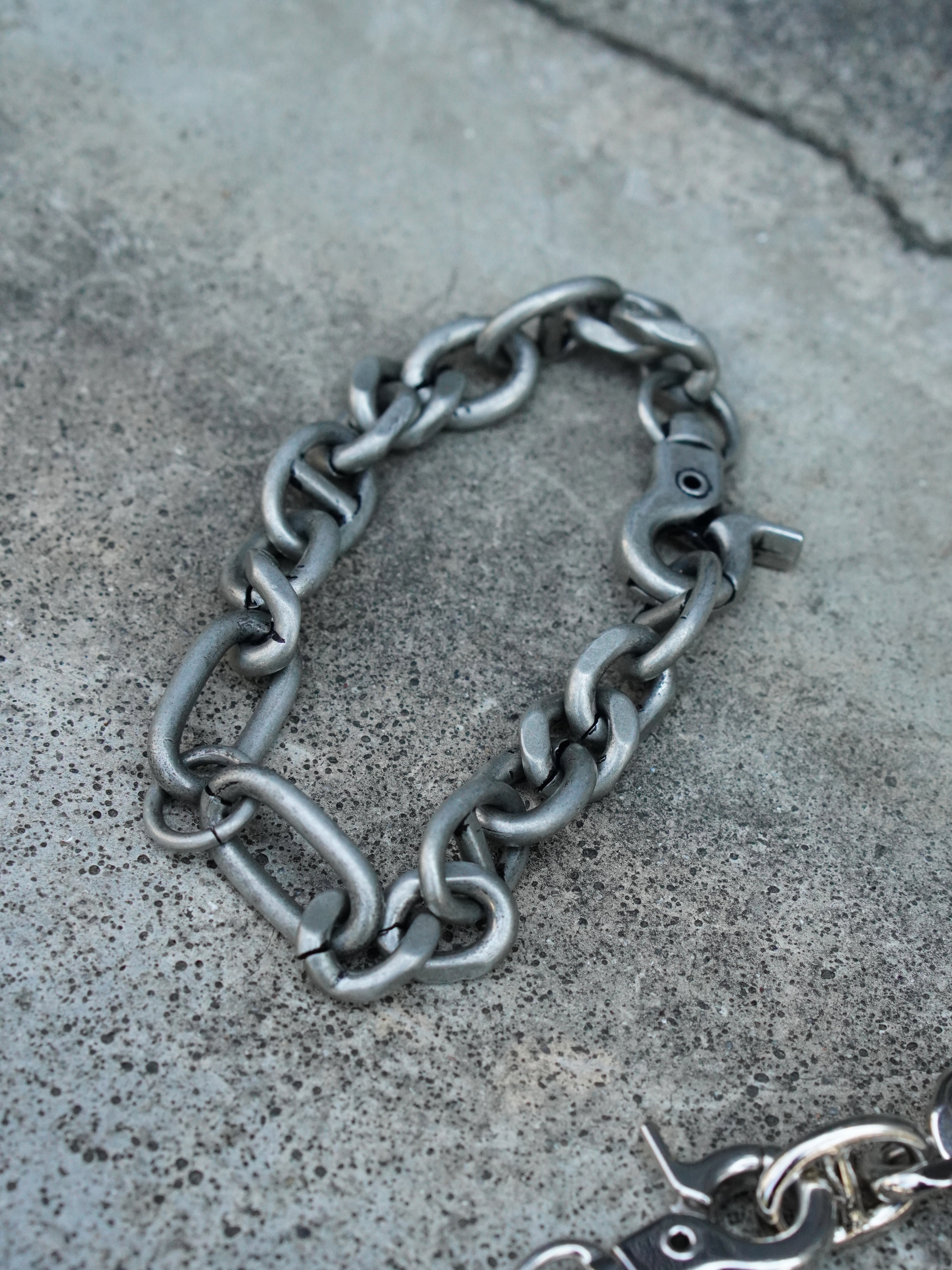 5/23 20:00発売【CHIKASHITSU PLUS HIGH】Anchor links bracelet (2color)