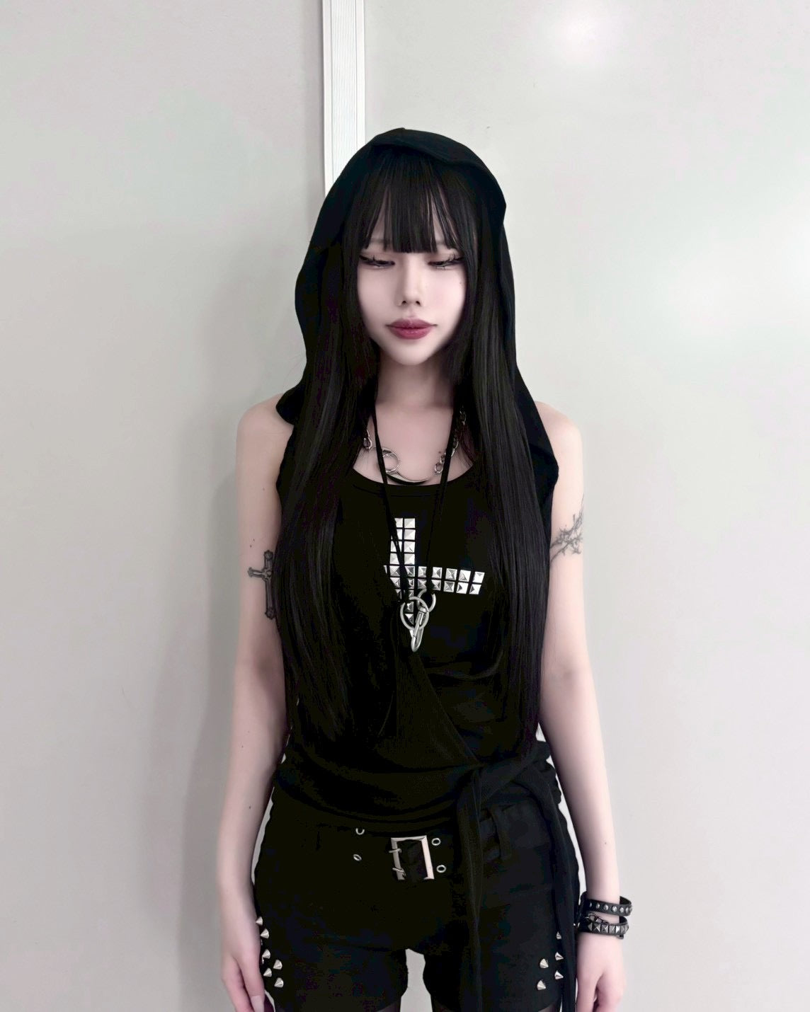 受注制【nmtc+】Hooded Wrap Sleeveless Top (2color)