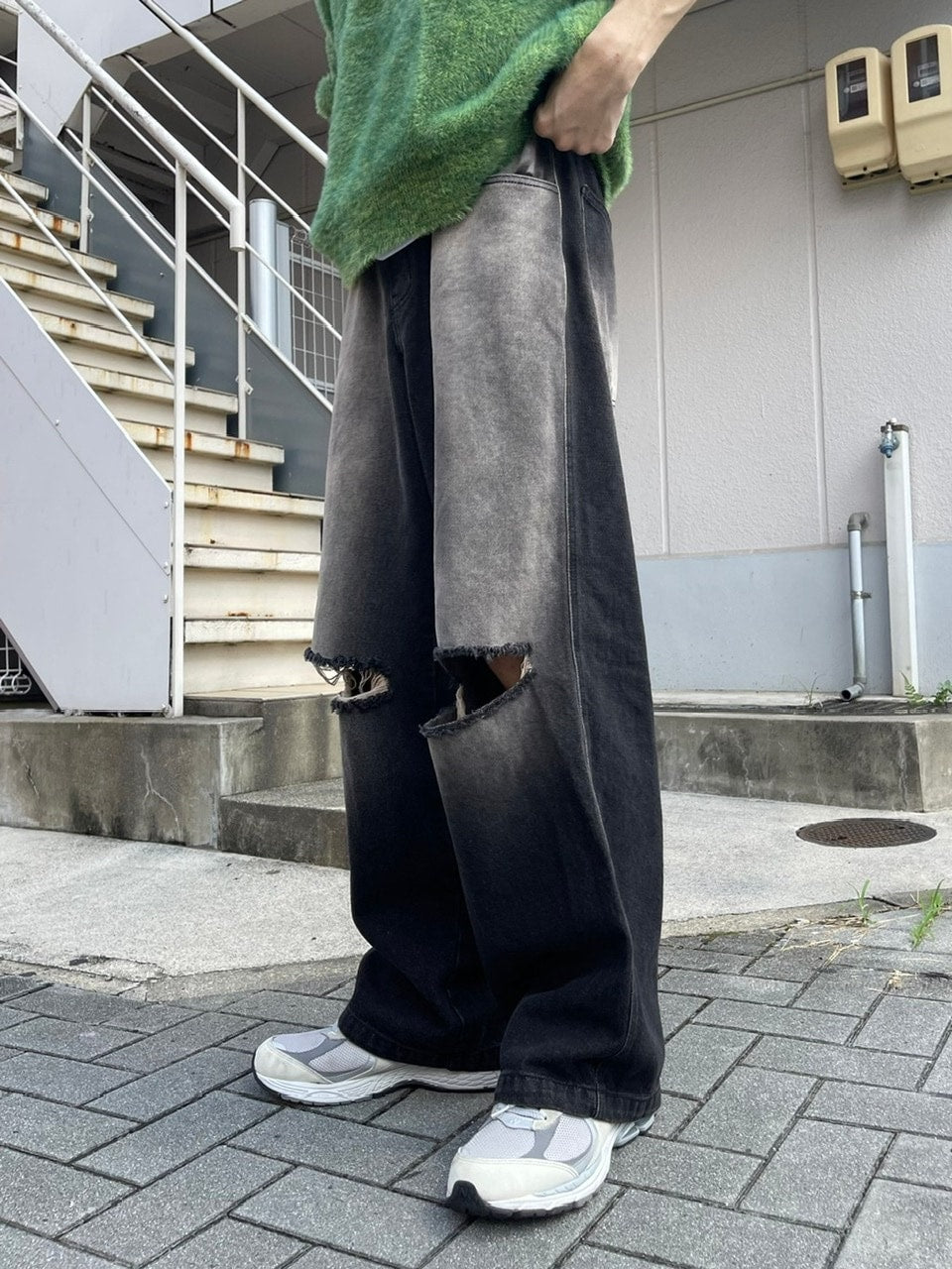 受注制【Chikashitsu +】vintage wash damage denim pants (2color)