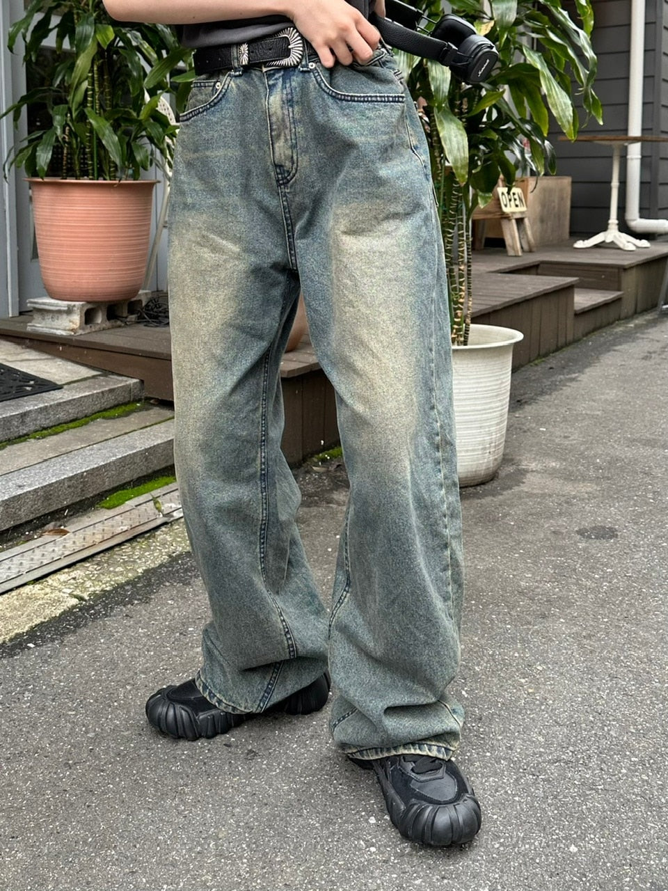 受注制【Chikashitsu +】vintage wash semi wide denim pants / 【チカシツプラス】ヴィンテージウォッシュセミワイドデニムパンツ