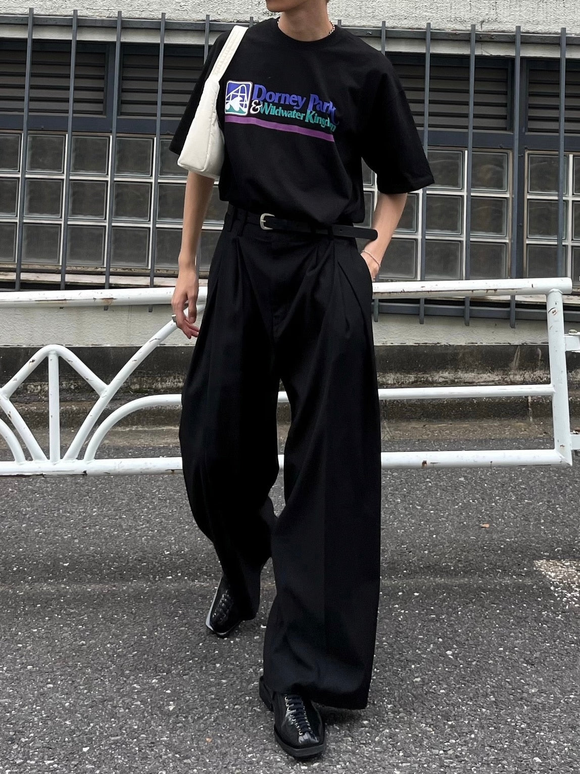 受注制【Chikashitsu +】graphic t-shirt 2 (3color)