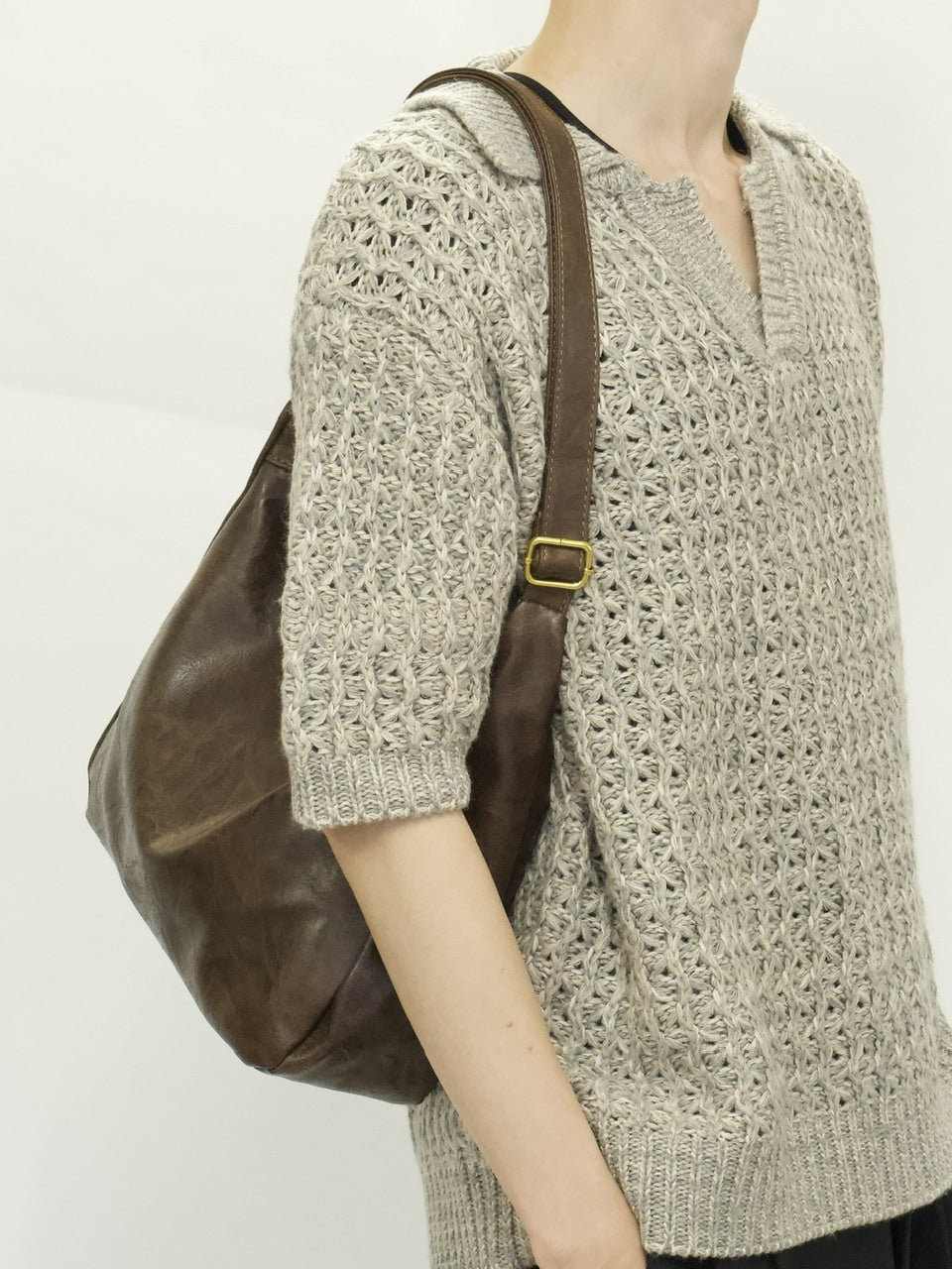 東京店WEB限定受注制【Chikashitsu +】vegan leather cross bag (2color)