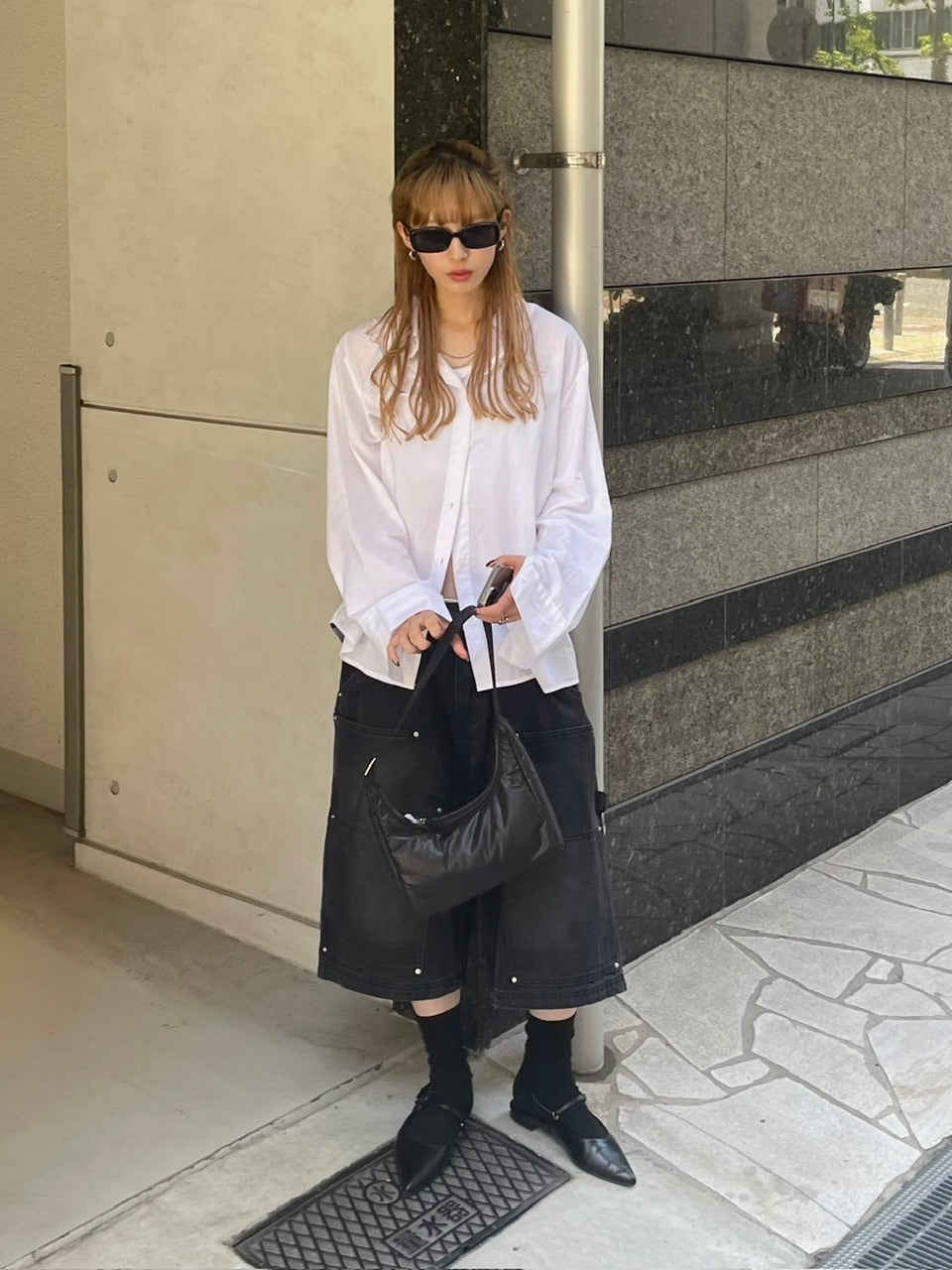 受注制【Chikashitsu +】studs design denim half pants (2color)