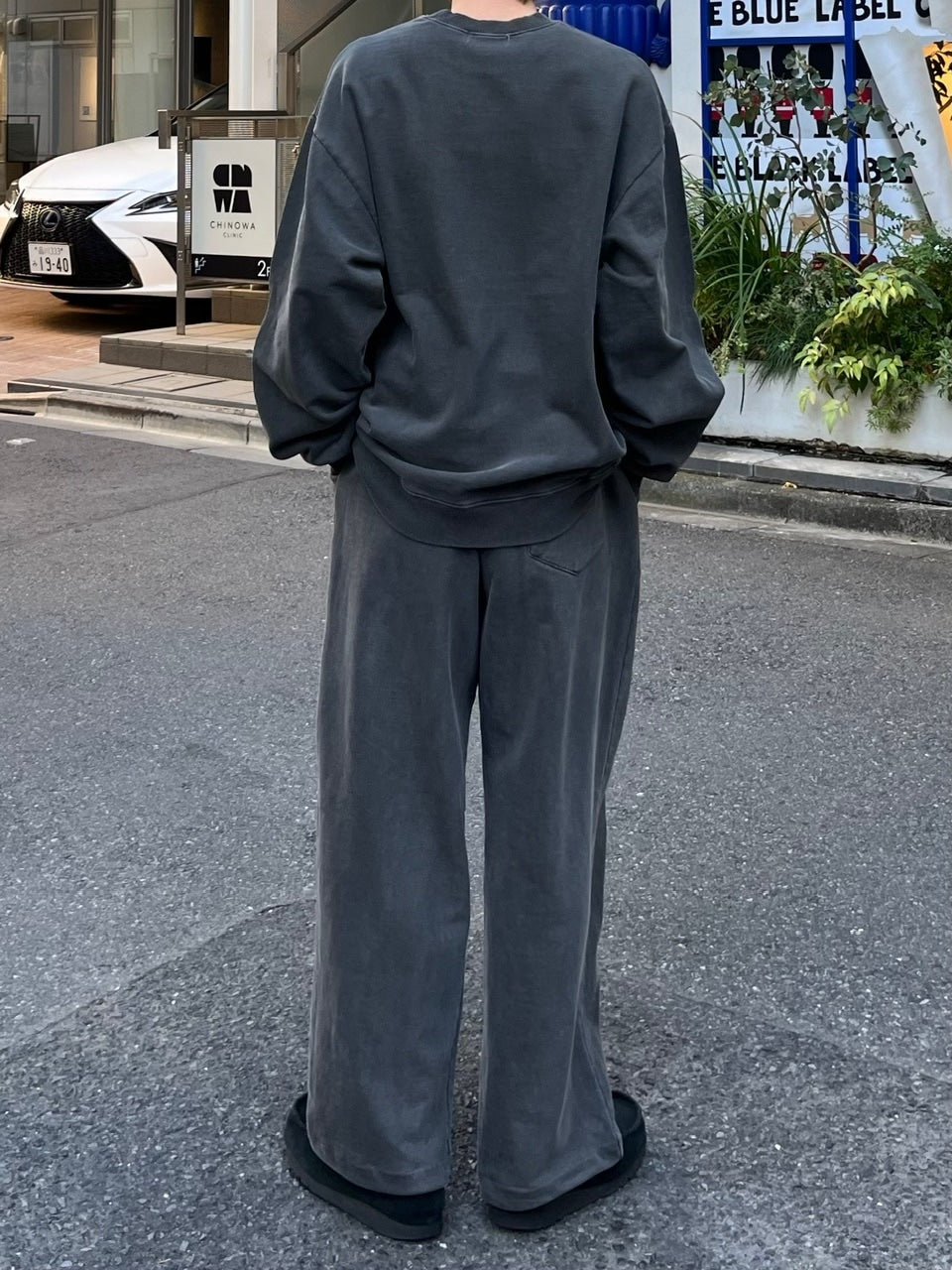 受注制【Chikashitsu +】stitch design sweat pants (3color)