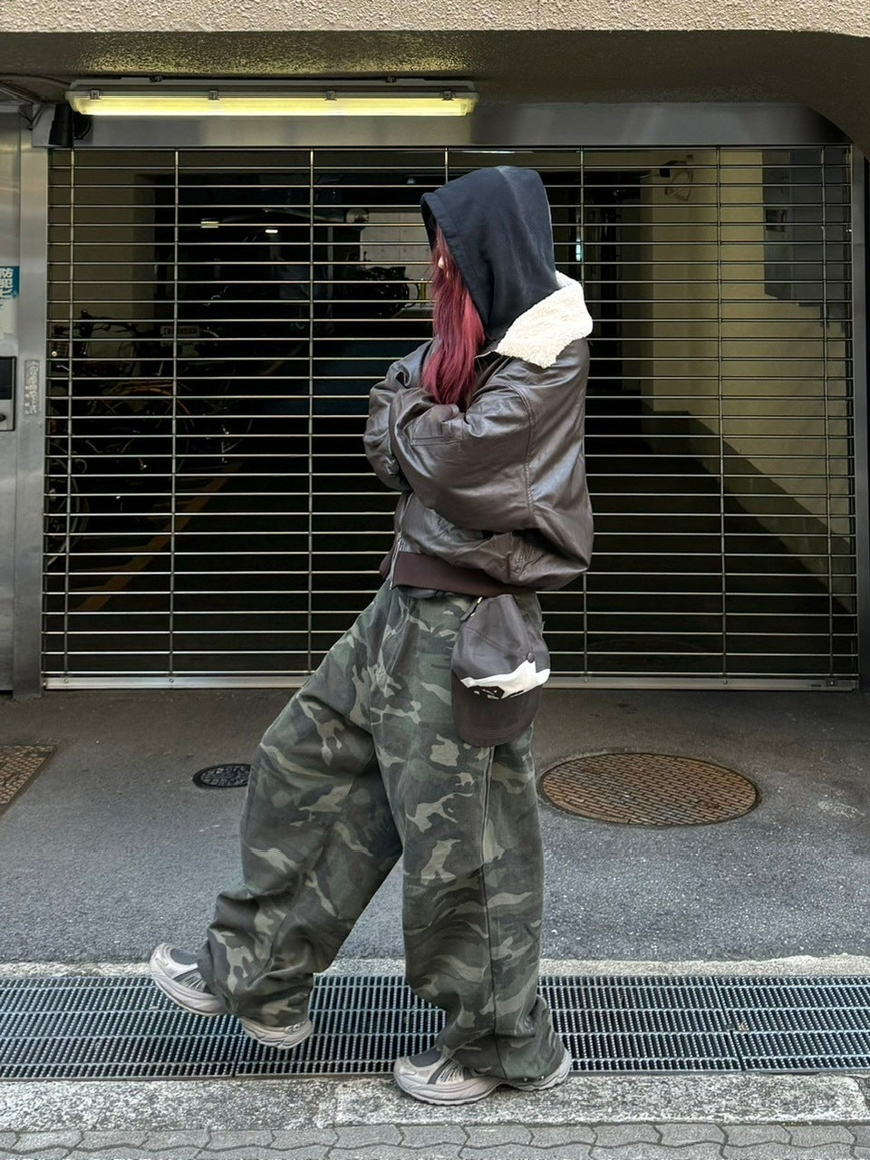 受注制【Chikashitsu +】snap button camouflage pants (2color) / 【チカシツプラス】スナップボタンカモフラージュワイドデニムパンツ